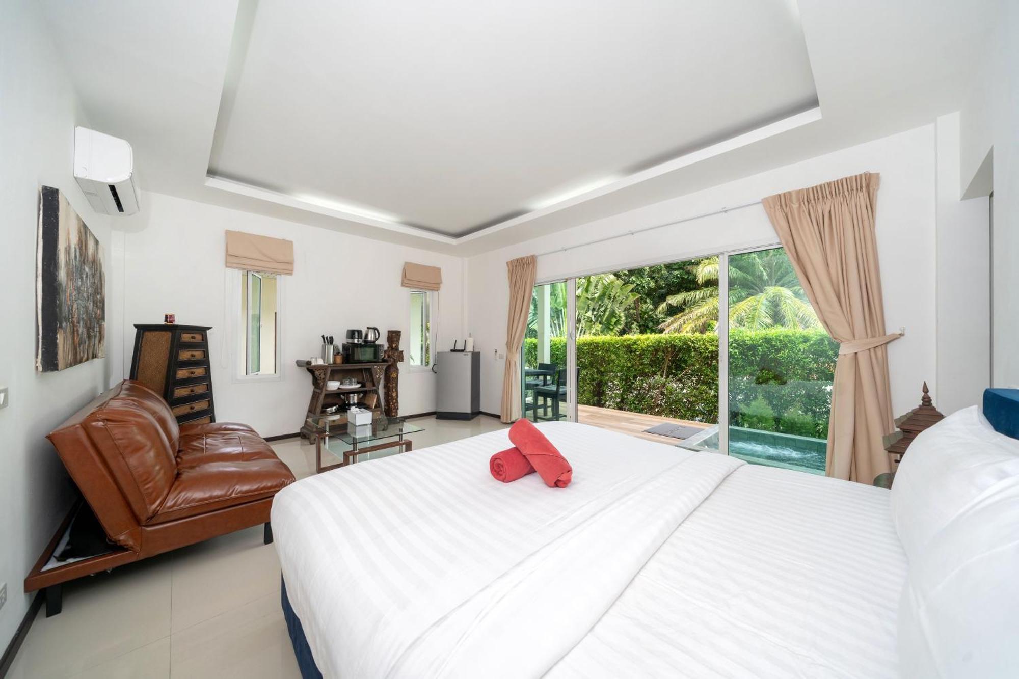 Oxavia Garden Oasis In Nai Harn - Your Private Tropical Garden With 3 Cabins And Jacuzzi Rawai エクステリア 写真