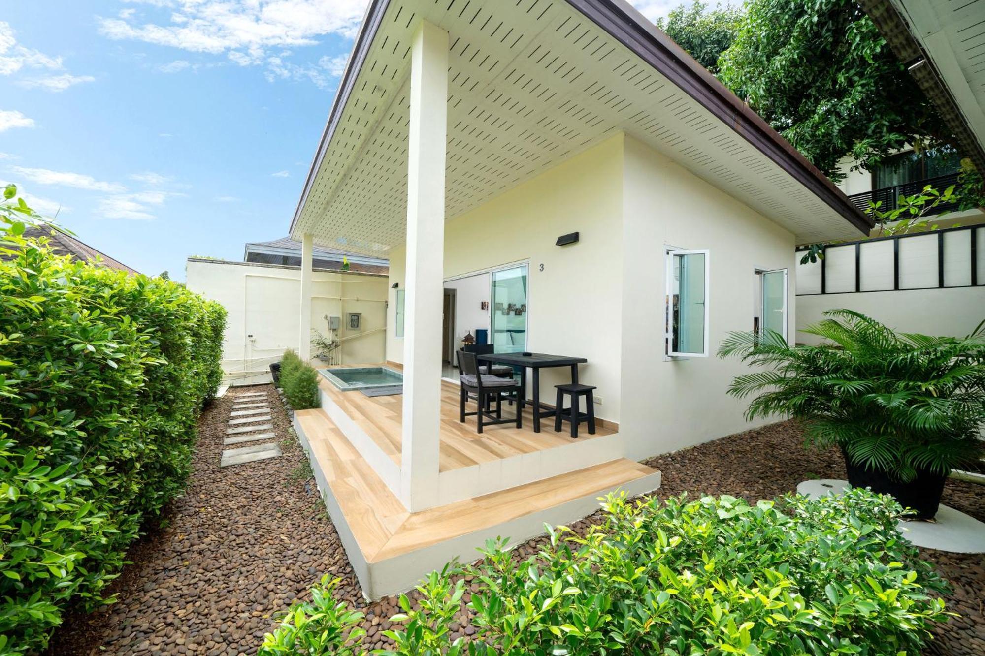 Oxavia Garden Oasis In Nai Harn - Your Private Tropical Garden With 3 Cabins And Jacuzzi Rawai エクステリア 写真